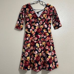 Forever21, medium women’s dress with multi-color roses.